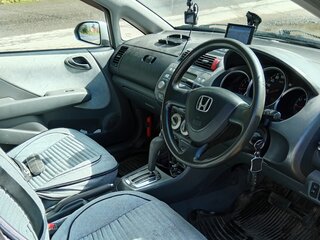 2005 Honda Fit Aria, серебристый, 365000 рублей, вид 4