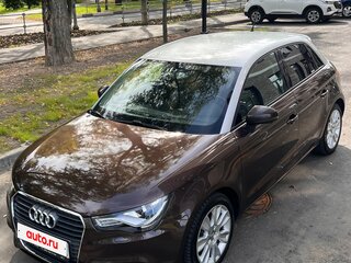 2012 Audi A1 I (8X), коричневый, 940000 рублей, вид 2