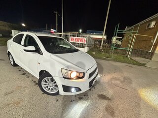 2015 Chevrolet Aveo II, белый, 577000 рублей, вид 2