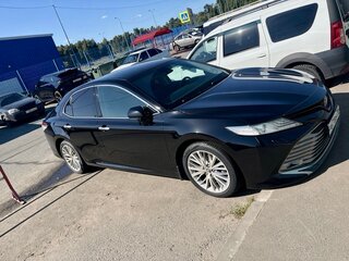 2018 Toyota Camry VIII (XV70), чёрный, 2850000 рублей, вид 3