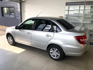 2026 Lada (ВАЗ) Granta I Рестайлинг, серебристый, 1130000 рублей, вид 4