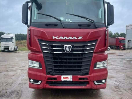 2023 КамАЗ 54901, красный, 3000000 рублей, вид 2