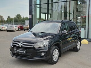 2013 Volkswagen Tiguan I Рестайлинг, чёрный, 945000 рублей, вид 1