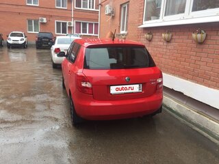 2012 Skoda Fabia II Рестайлинг, красный, 550000 рублей, вид 2