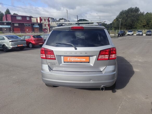 2016 Dodge Journey I Рестайлинг, серый, 1390000 рублей - вид 3
