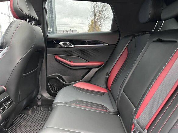 2023 Geely Coolray I Рестайлинг, серый, 1770000 рублей - вид 21