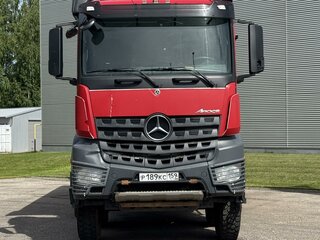 2021 Mercedes-Benz Arocs, красный, 8800000 рублей, вид 2