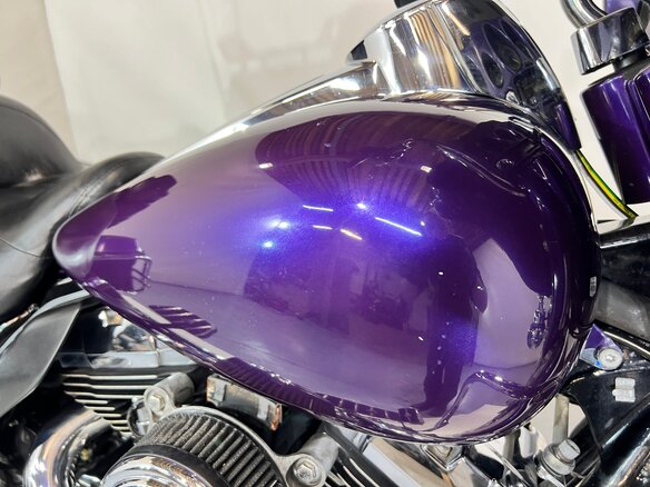 2010 Harley-Davidson Electra Glide, фиолетовый, 690000 рублей - вид 30