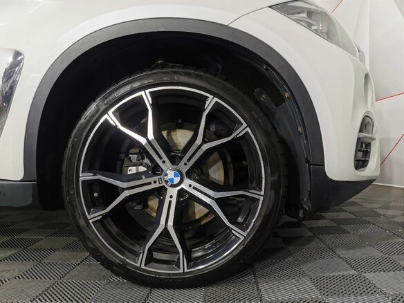 2016 BMW X6 35i II (F16), серый, 2765000 рублей - вид 6