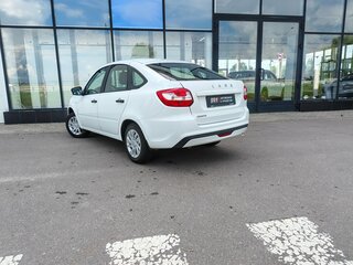 2019 Lada (ВАЗ) Granta I Рестайлинг, белый, 430000 рублей, вид 4