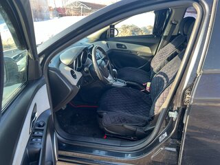 2012 Chevrolet Cruze I, чёрный, 550000 рублей, вид 5