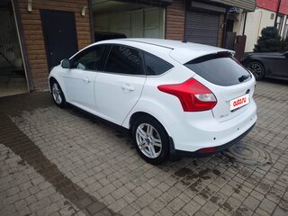 2014 Ford Focus III, белый, 1050000 рублей, вид 5