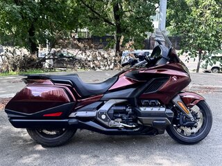 2018 Honda GL 1800 Gold Wing, коричневый, 2000000 рублей, вид 4