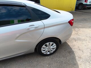 2017 Lada (ВАЗ) Vesta I, серебристый, 690000 рублей, вид 4