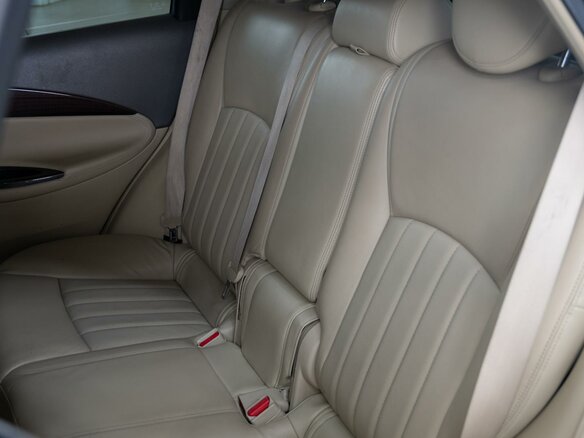 2011 Infiniti EX EX25 I (J50), чёрный - вид 23