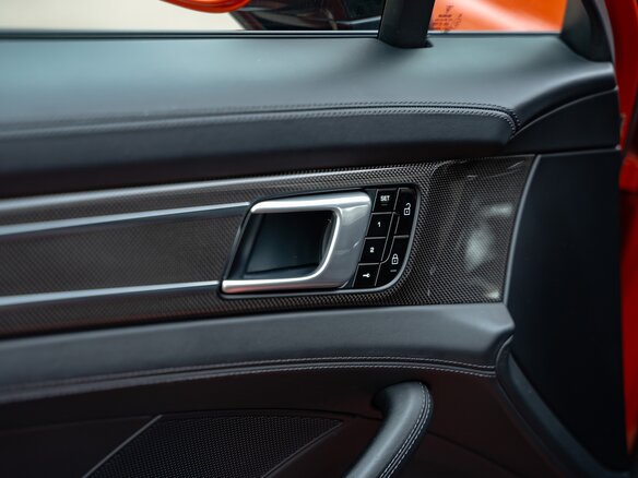 2020 Porsche Panamera Turbo S II Рестайлинг, оранжевый, 12500000 рублей - вид 15