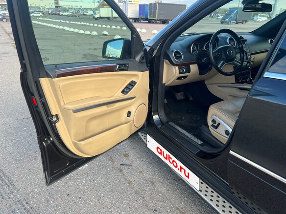 2011 Mercedes-Benz GL-Класс 350 I (X164) Рестайлинг, коричневый, 1490000 рублей - вид 10