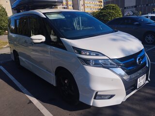 2018 Nissan Serena V (C27), белый, 2120000 рублей, вид 5