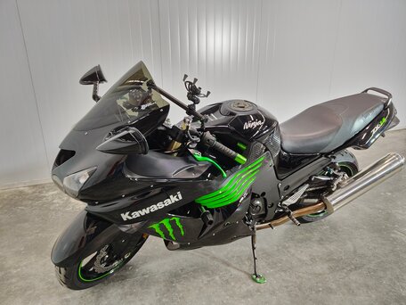 2010 Kawasaki ZX-14R, чёрный, 609000 рублей, вид 4