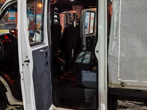 2010 Iveco Daily, белый, 1560000 рублей - вид 7