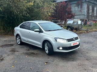 2011 Volkswagen Polo V, серебристый, 430000 рублей, вид 3