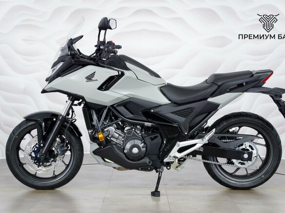 2026 Honda NC 750X, серый, 1499000 рублей - вид 1