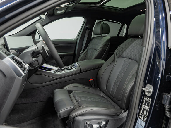 2026 BMW X6 40i III (G06) Рестайлинг, синий, 15450000 рублей - вид 22
