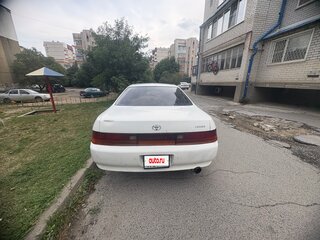 1993 Toyota Chaser V (X90), белый, 550000 рублей, вид 3