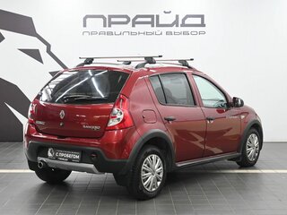 2011 Renault Sandero Stepway I, красный, 589900 рублей, вид 3