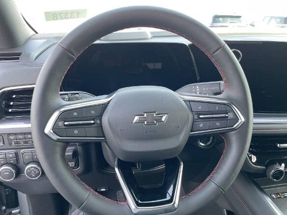 2026 Chevrolet Tahoe V Рестайлинг, серый, 15100577 рублей - вид 12