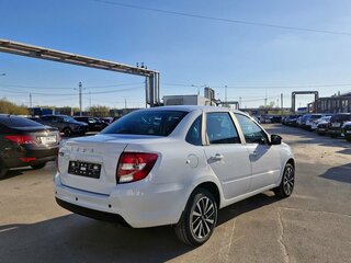 2024 Lada (ВАЗ) Granta I Рестайлинг, белый, 1202000 рублей, вид 3