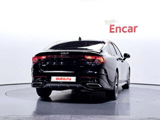 2023 Kia K5 III, чёрный, 2000000 рублей, вид 4