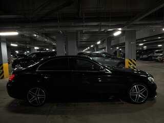2016 Mercedes-Benz C-Класс 200 IV (W205), чёрный, 2000000 рублей, вид 5