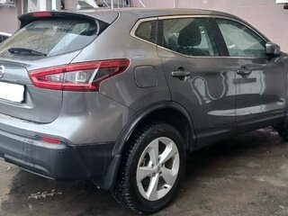 2020 Nissan Qashqai II Рестайлинг, серый, 1950000 рублей, вид 2