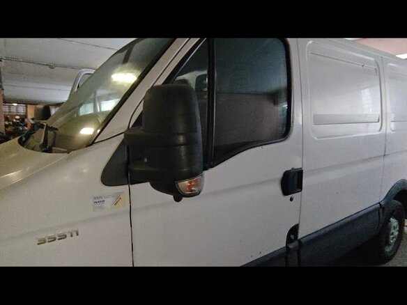 2013 Iveco Daily, белый, 1900000 рублей - вид 15