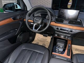 2020 Audi Q5 45 TFSI II (FY), белый, 3700000 рублей, вид 3