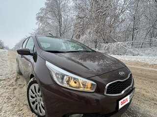 2013 Kia Ceed II, коричневый, 850000 рублей, вид 2