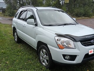2010 Kia Sportage II Рестайлинг, белый, 650000 рублей, вид 3