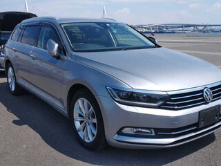 2015 Volkswagen Passat B8, серебристый, 1580000 рублей, вид 1