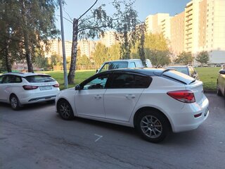 2014 Chevrolet Cruze I Рестайлинг, белый, 650000 рублей, вид 4