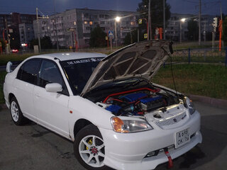 2001 Honda Civic Ferio III, белый, 285000 рублей, вид 1