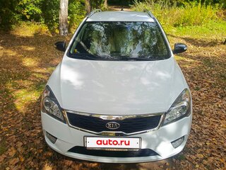 2010 Kia Ceed I Рестайлинг, белый, 1050000 рублей, вид 2