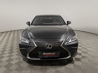2020 Lexus ES 250 VII, чёрный, 3675000 рублей, вид 2