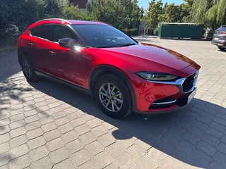 2022 Mazda CX-4 I Рестайлинг, красный, 2600000 рублей, вид 4