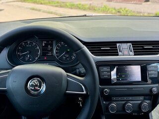 2016 Skoda Octavia III (A7), белый, 1040000 рублей, вид 5