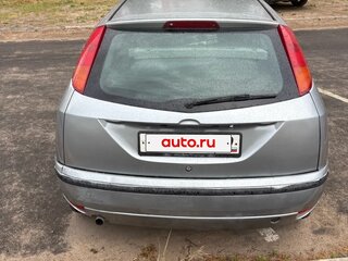2005 Ford Focus I Рестайлинг, серебристый, 160000 рублей, вид 2