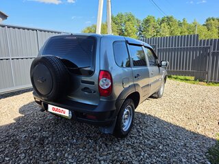 2012 Chevrolet Niva I Рестайлинг, серый, 370000 рублей, вид 4
