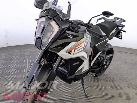 2024 KTM 1290 Super Adventure S, серый, 2199000 рублей, вид 4