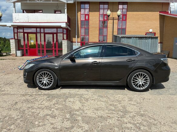 2011 Mazda 6 II (GH) Рестайлинг, коричневый, 1100000 рублей - вид 9