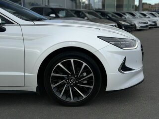 2022 Hyundai Sonata VIII (DN8), белый, 2443000 рублей, вид 4